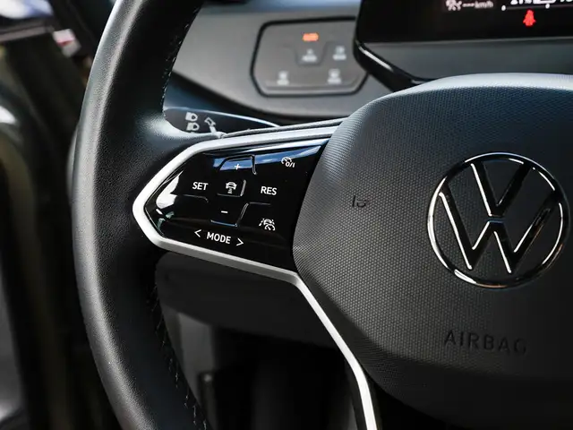 Volkswagen Id.3 view 19