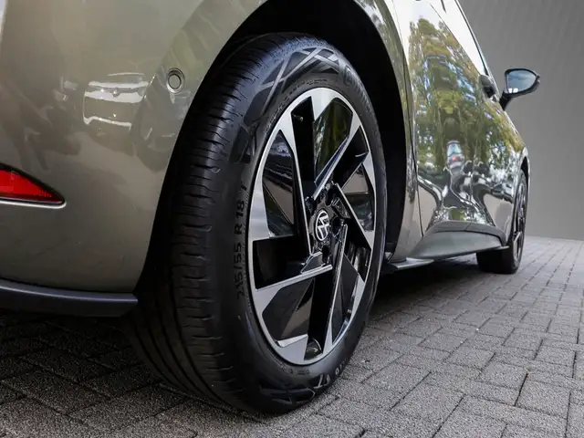 Volkswagen Id.3 view 7