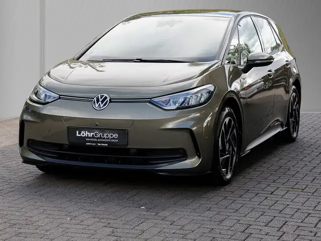 Volkswagen Id.3 view 2