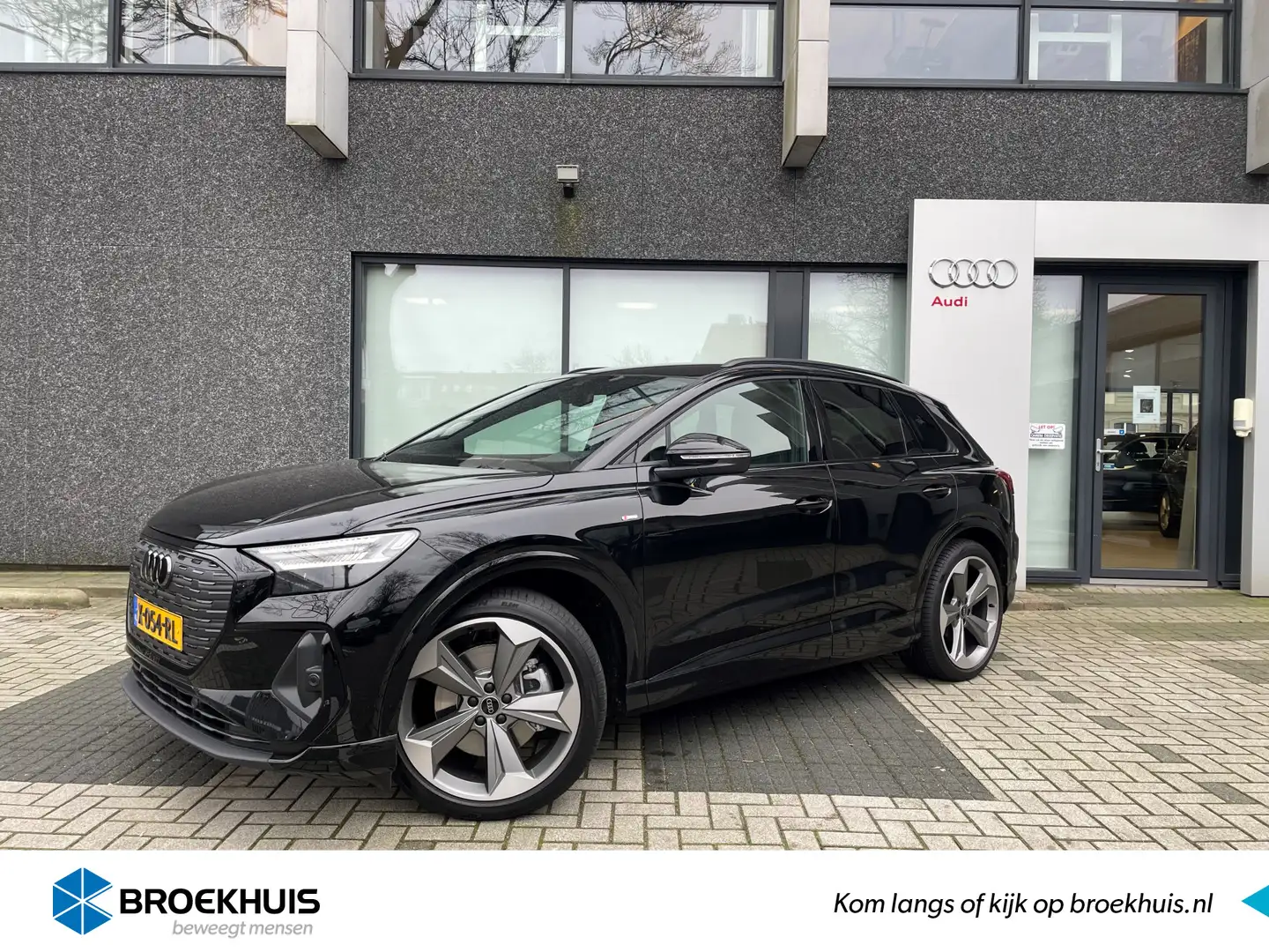 Audi Q4 e-tron 45 S Edition 82 kWh Comfortpakket | Asssistentiepa Zwart - 1