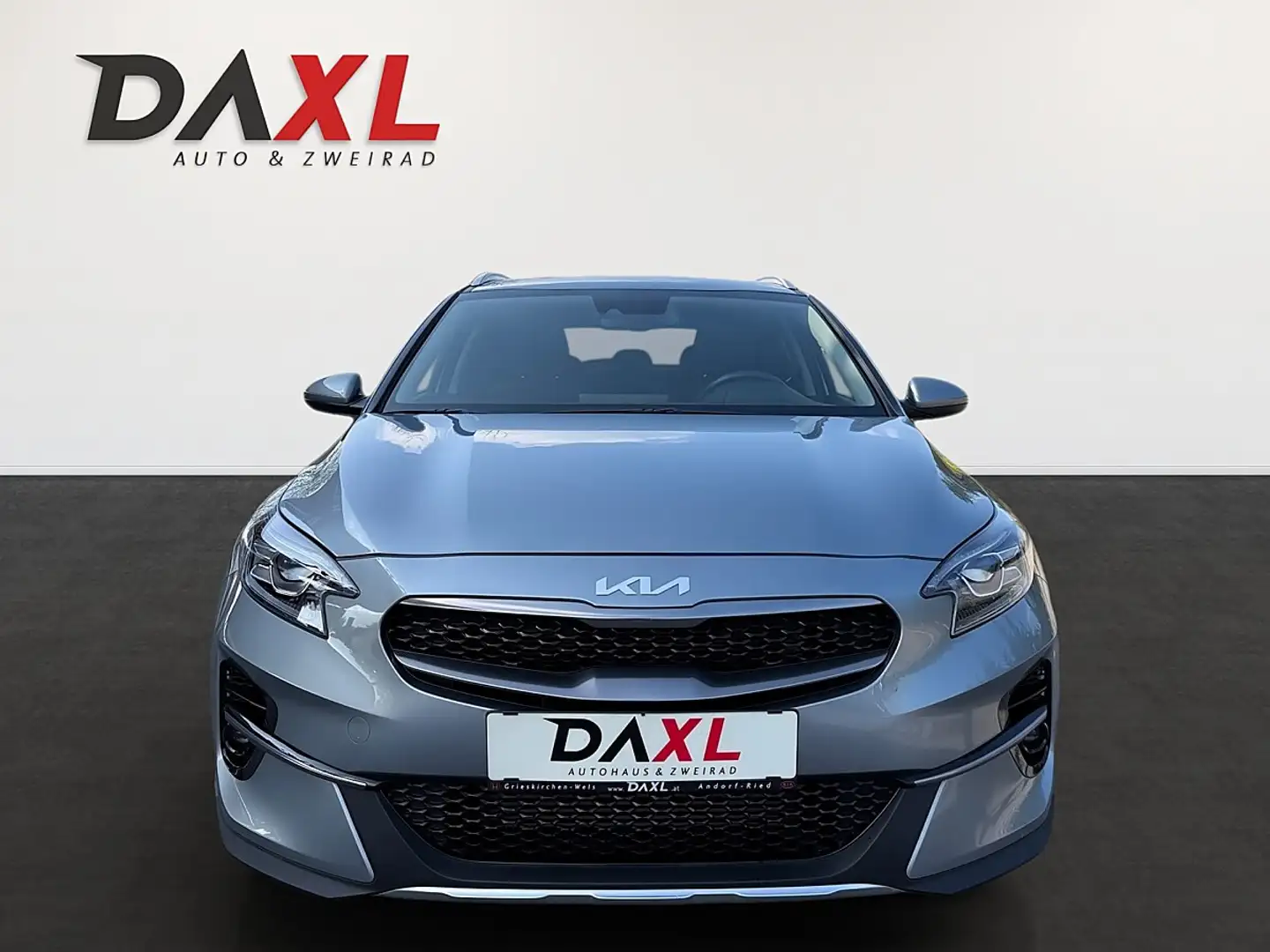 Kia XCeed Xceed 1,0 TGDI GPF Silber Silber - 2