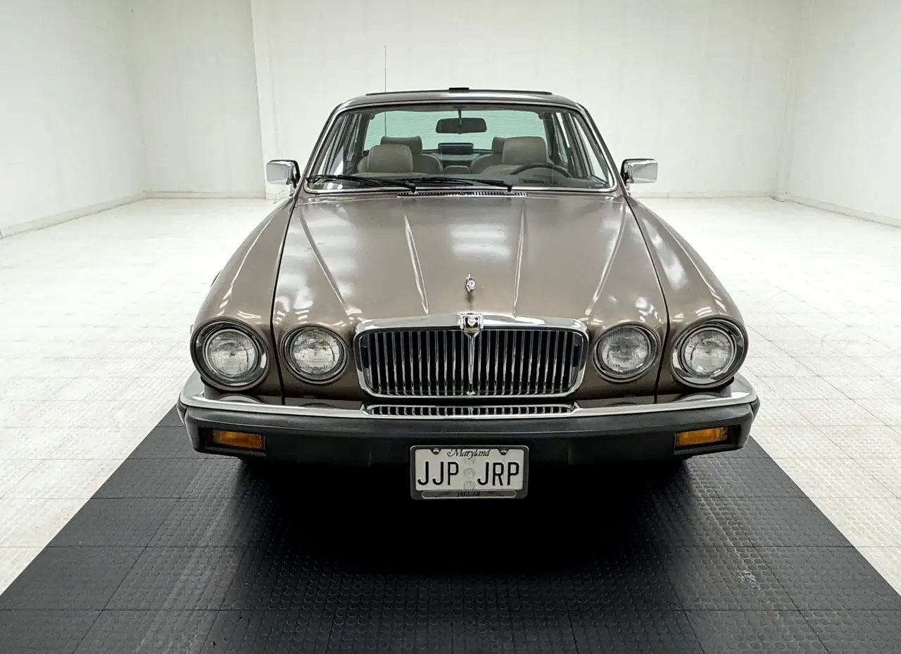 Jaguar XJ6 Vanden Plas 4 Door Saloon, foto 8