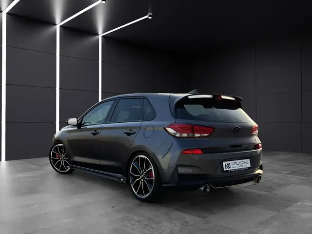 Hyundai i30 view 3