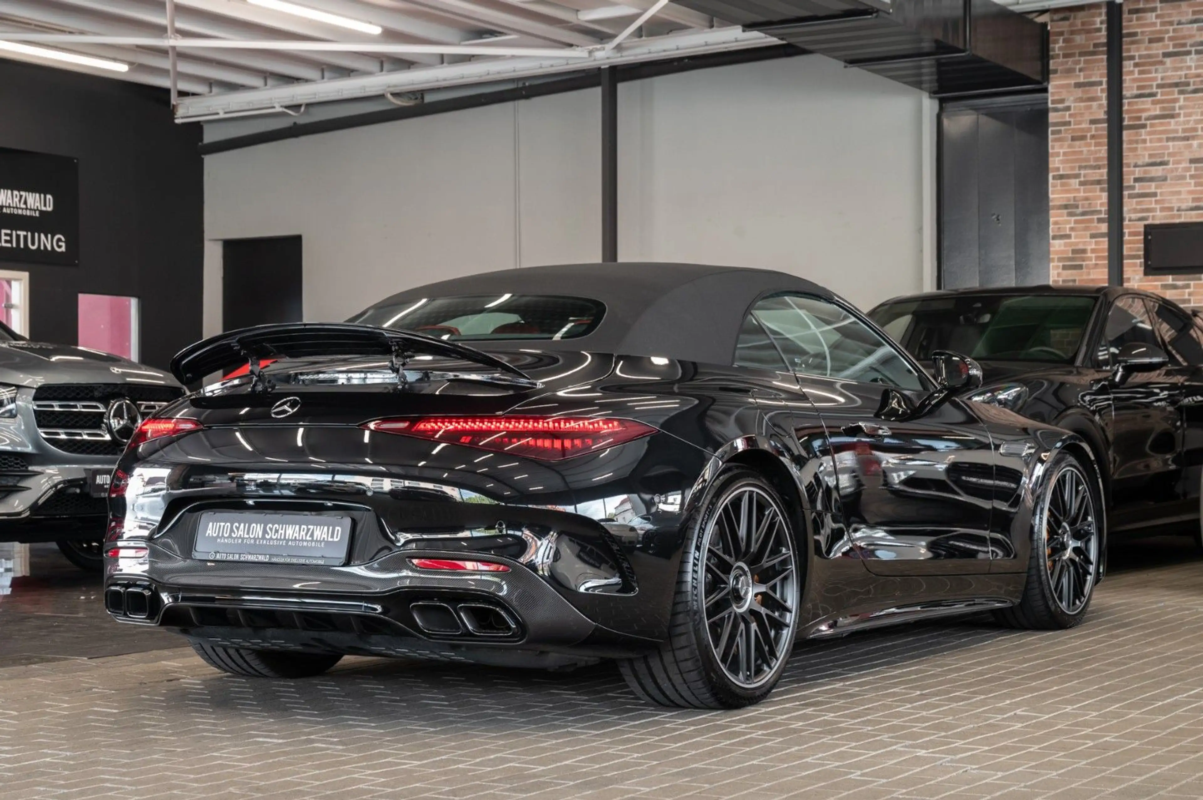 Mercedes-Benz SL 63 AMG 4MATIC+|MANUFAKTUR|CARBON|KERAMIK|LIFT — photo 7