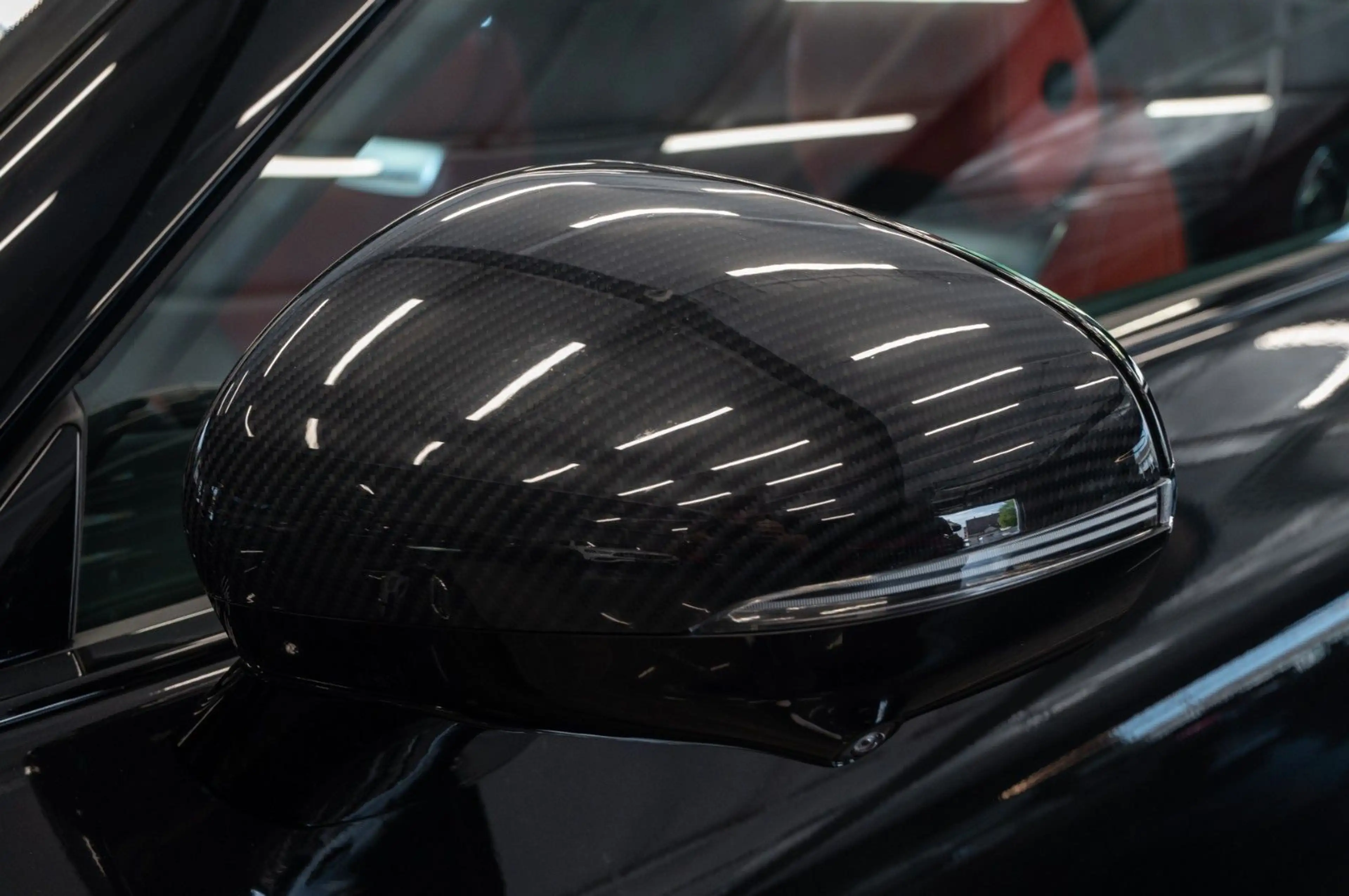 Mercedes-Benz SL 63 AMG 4MATIC+|MANUFAKTUR|CARBON|KERAMIK|LIFT — photo 15