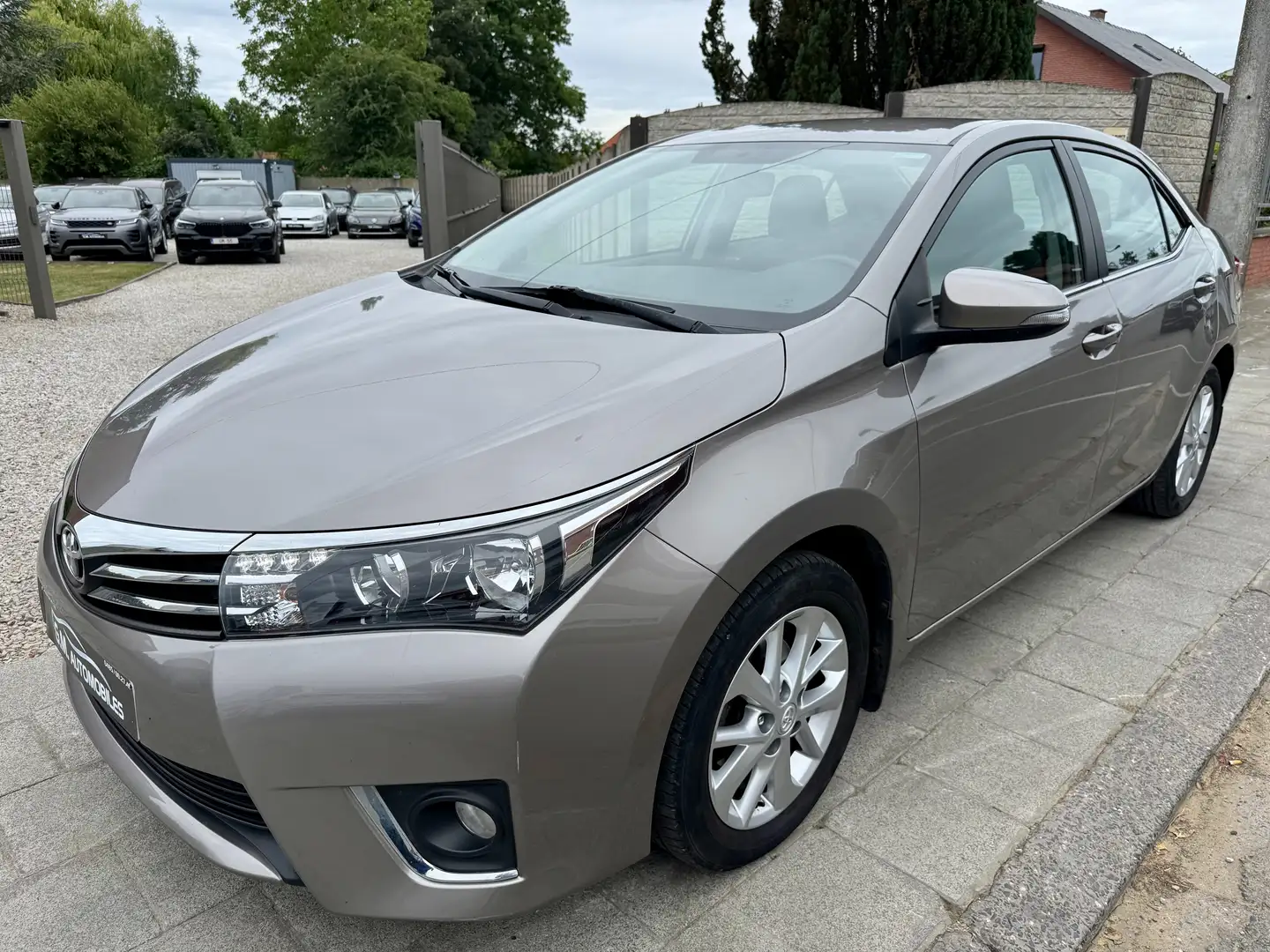 Toyota Corolla Corolla 1.33i VVT-i Lounge*AIRCO*CAMERA*1ER PROP* Grigio - 1