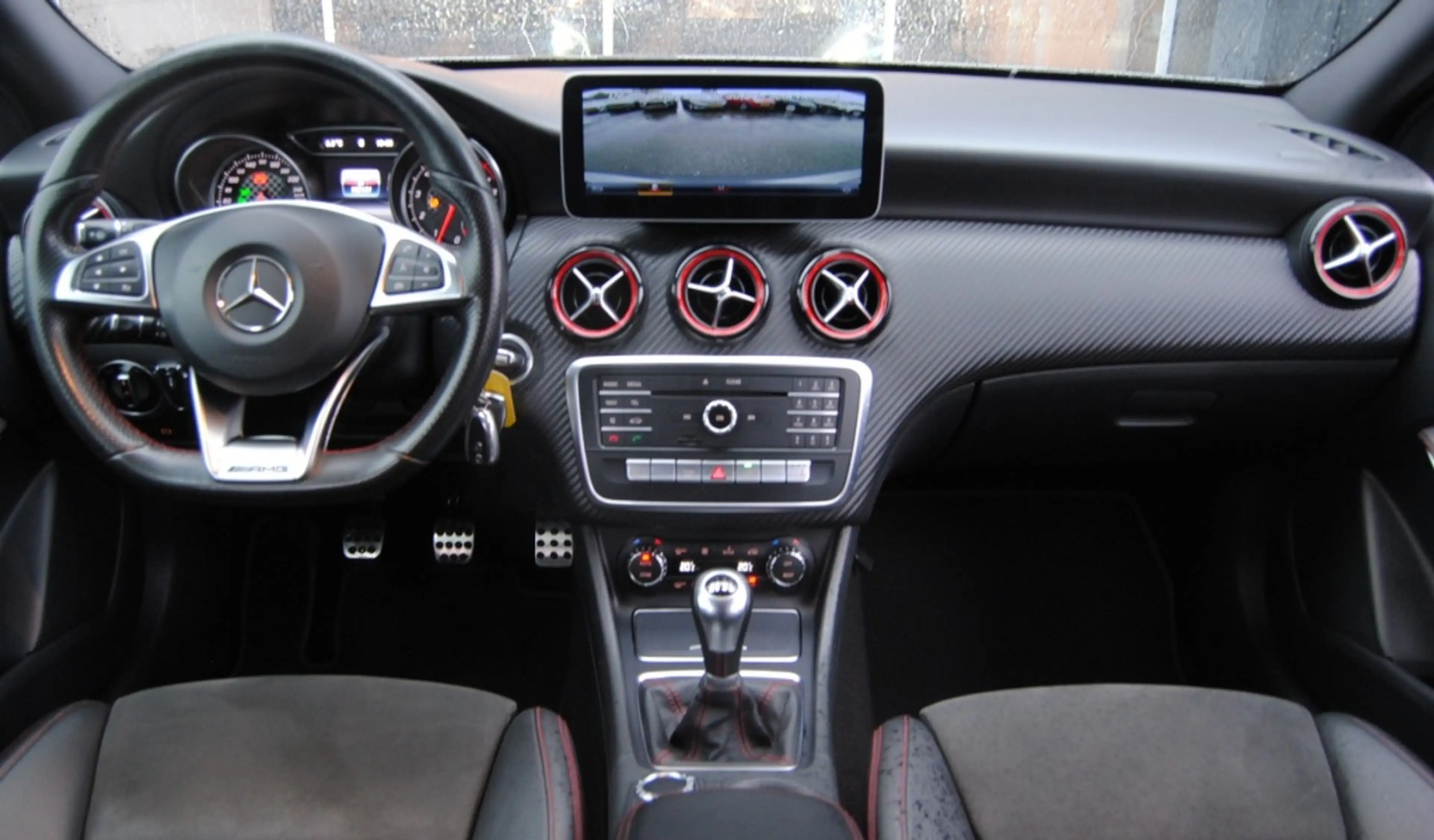 Mercedes-Benz A 250 A 250 Sport || AMG Pakket|| Stoelverwarming|| Hand — photo 3