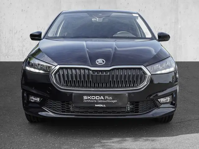Skoda Fabia view 3