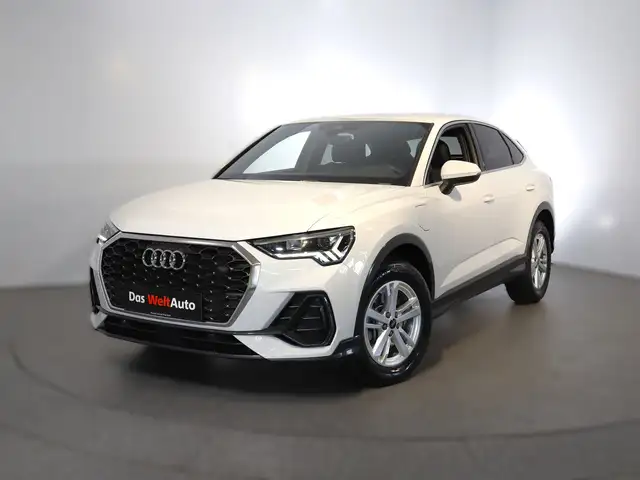 Audi Q3 e-tron 45 TFSI e