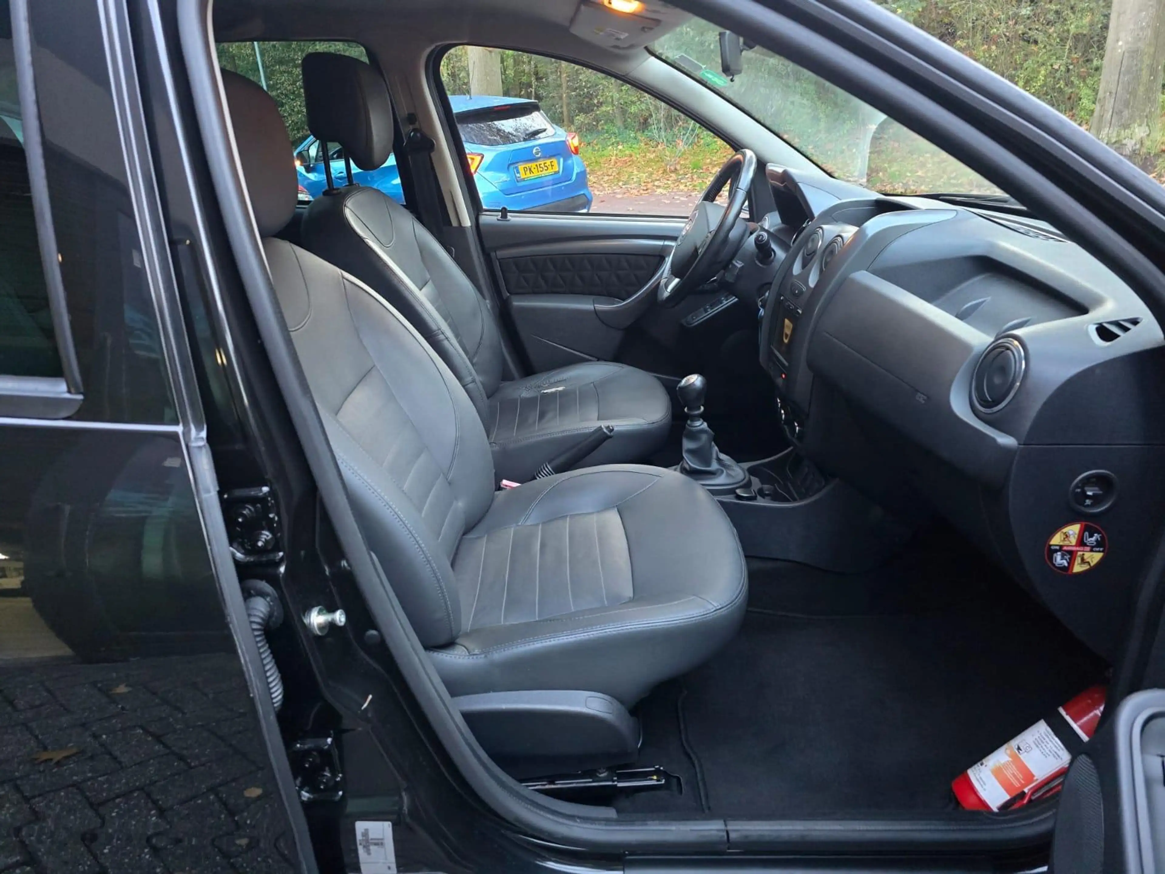 Dacia Duster 1.2 TCe 4x2 Prestige — photo 15