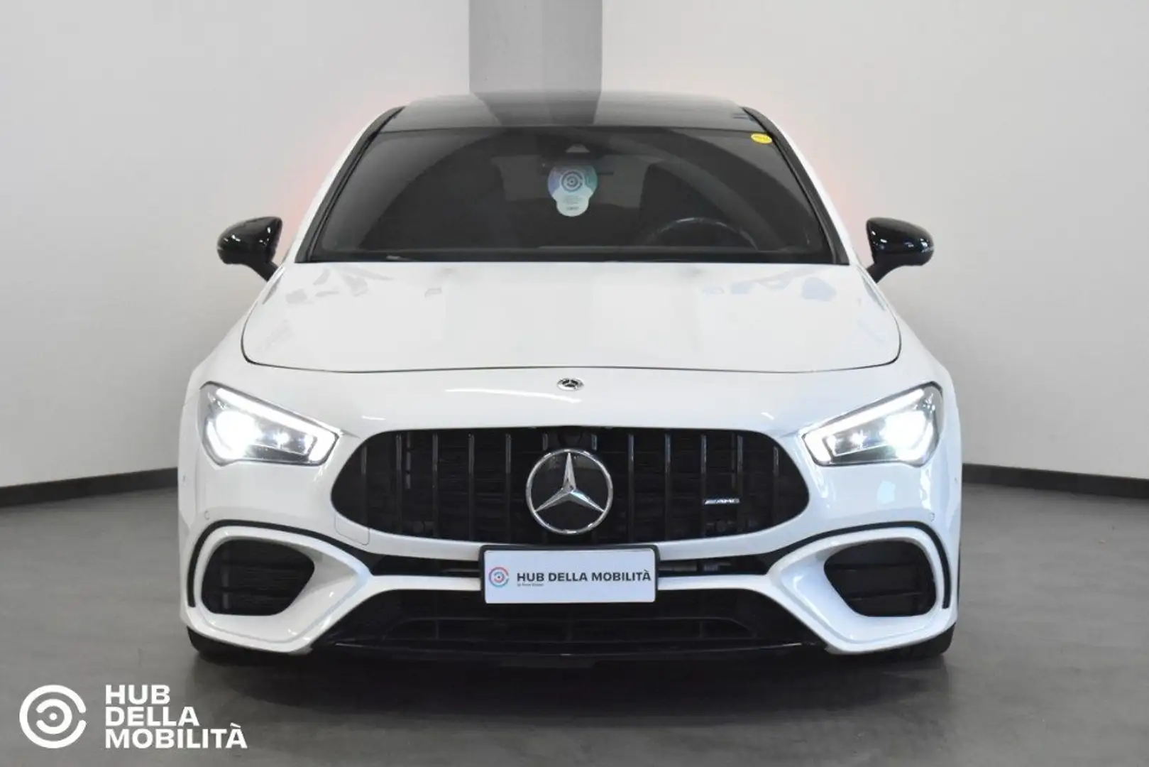 Mercedes-Benz CLA 45 AMG S 4Matic+ Shooting Brake Luxury Bianco - 1