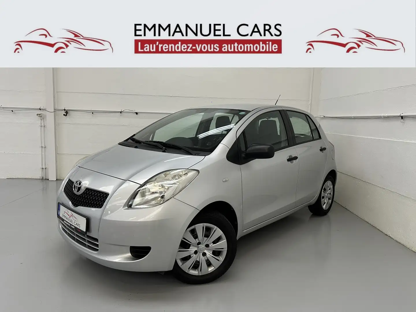 Toyota Yaris 1.0i VVT-i. 1er Propriétaire! Avec Garantie! Srebrny - 1