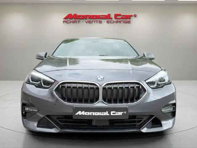 BMW 2 Series view 8