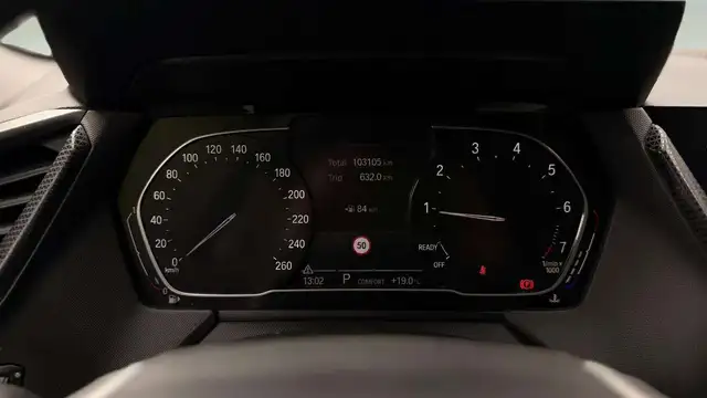 BMW 2 Series view 11