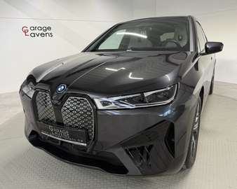 iX xDrive50 TREKHAAK HUD SKY LOUNGE SPORT
