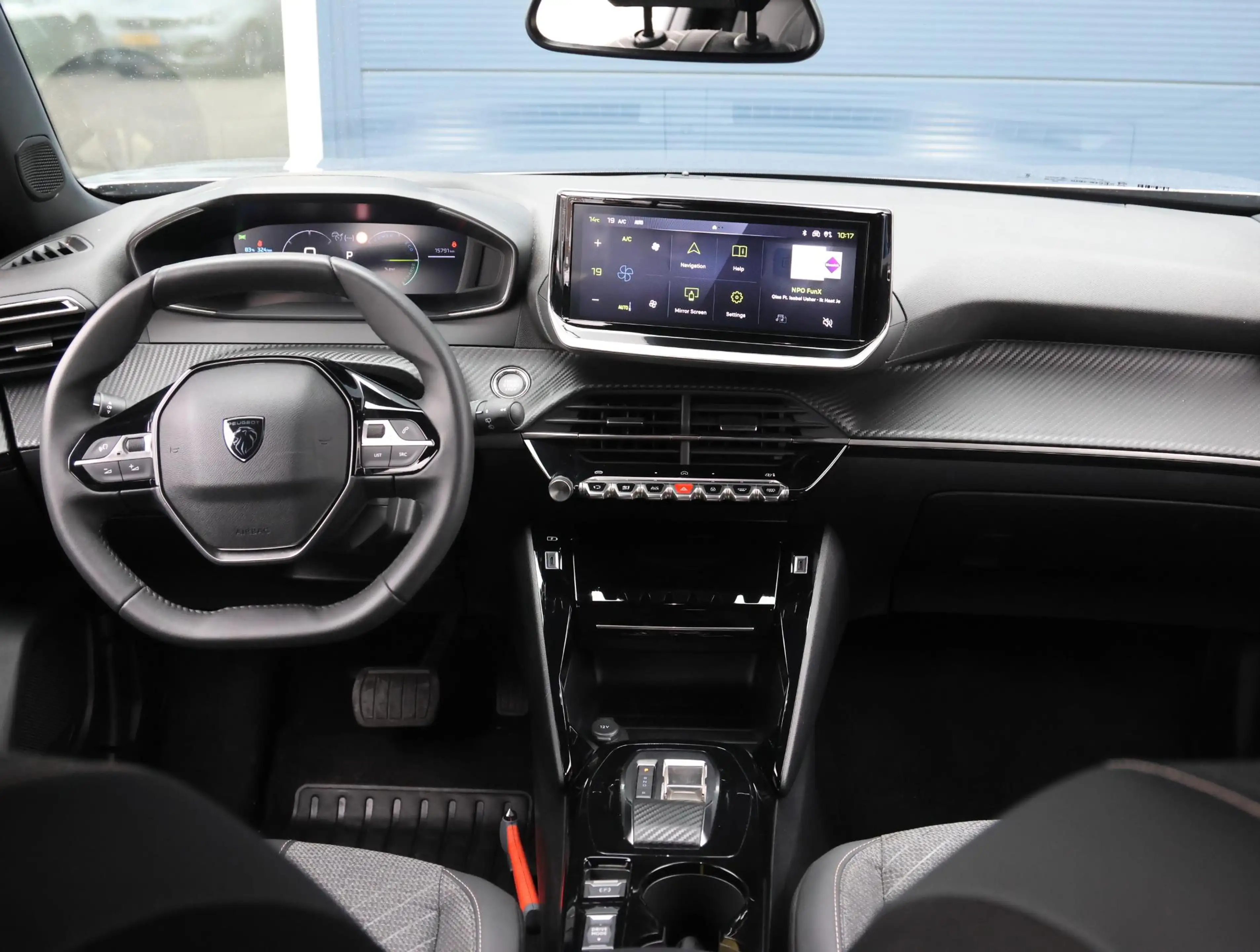 Peugeot e-2008 EV Allure Avantage 54 kWh 8 jaar garantie! | Camer — photo 12