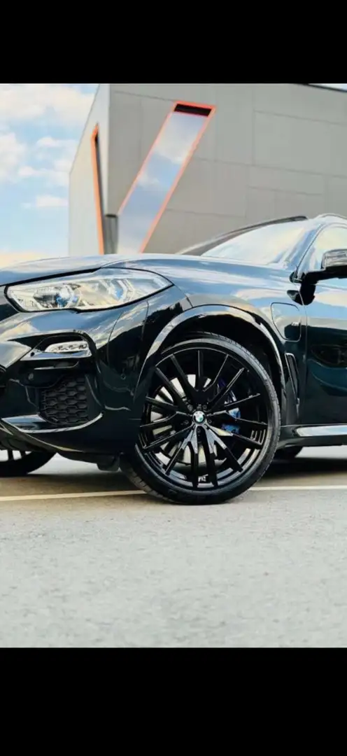 BMW X5 xDrive45e Schwarz - 2