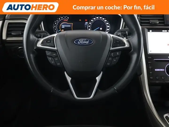 Ford Mondeo 2018, foto 27