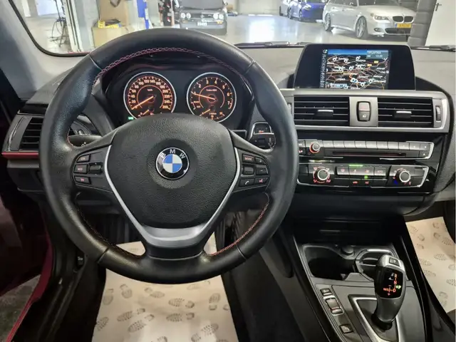 BMW 2 Series view 5
