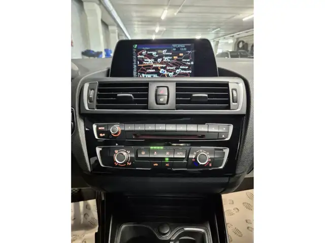 BMW 2 Series view 6