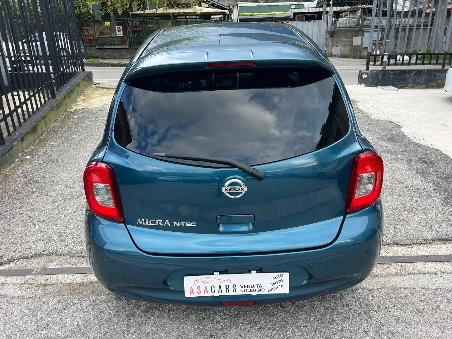 Nissan Micra 1.2 n-tec Blu/Azzurro - 2