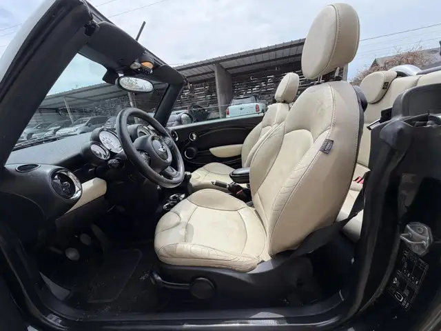 Mini Cooper view 15