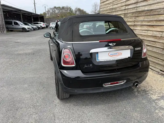Mini Cooper view 5