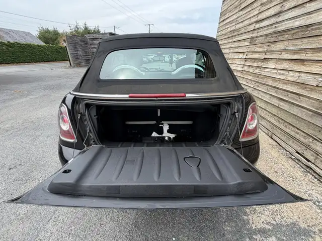Mini Cooper view 7
