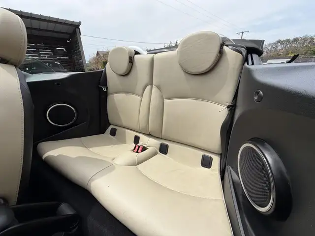 Mini Cooper view 14