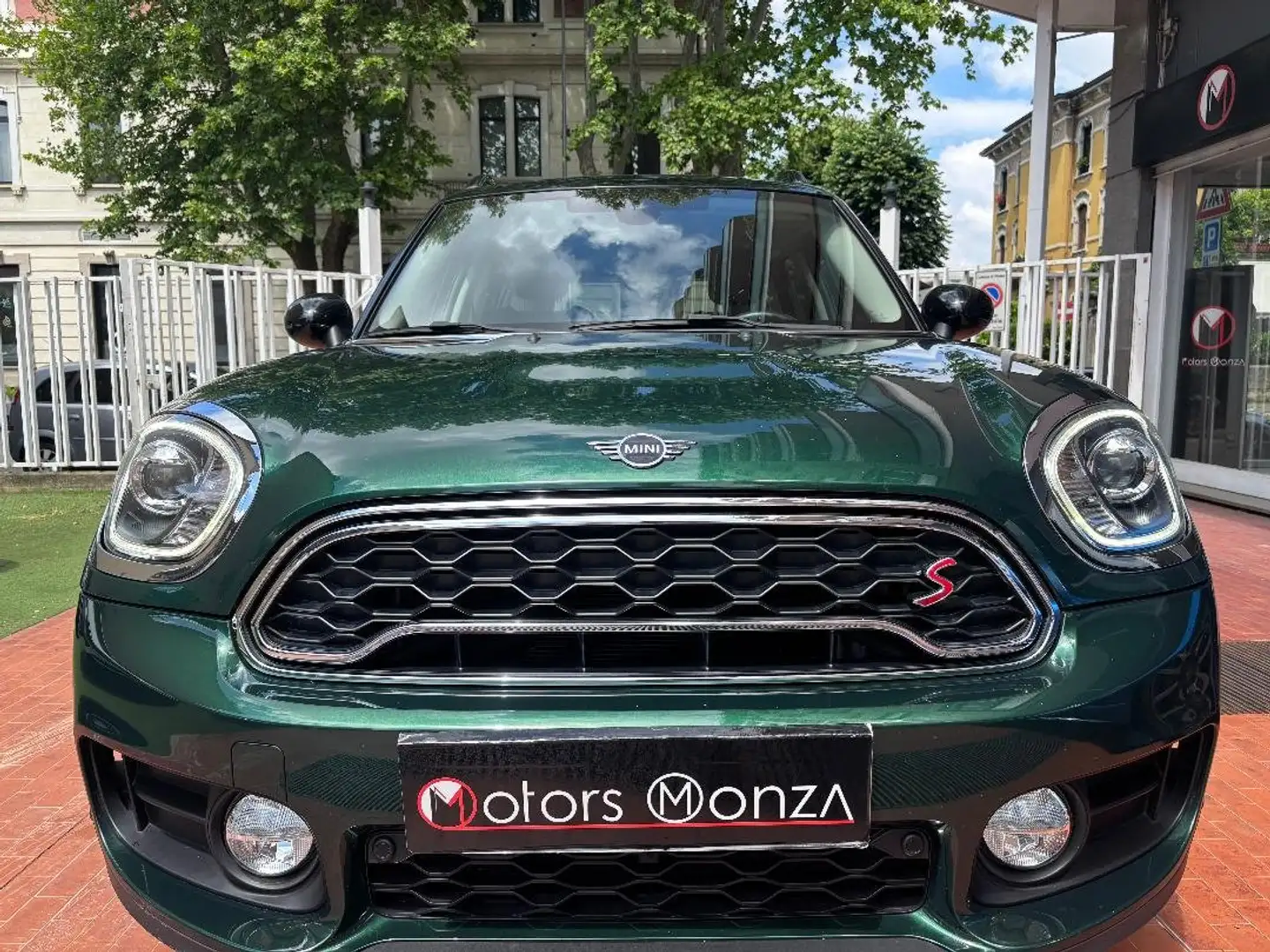 MINI Cooper SD Countryman 2.0 Cooper SD Hype automatica - my19 Gris - 1