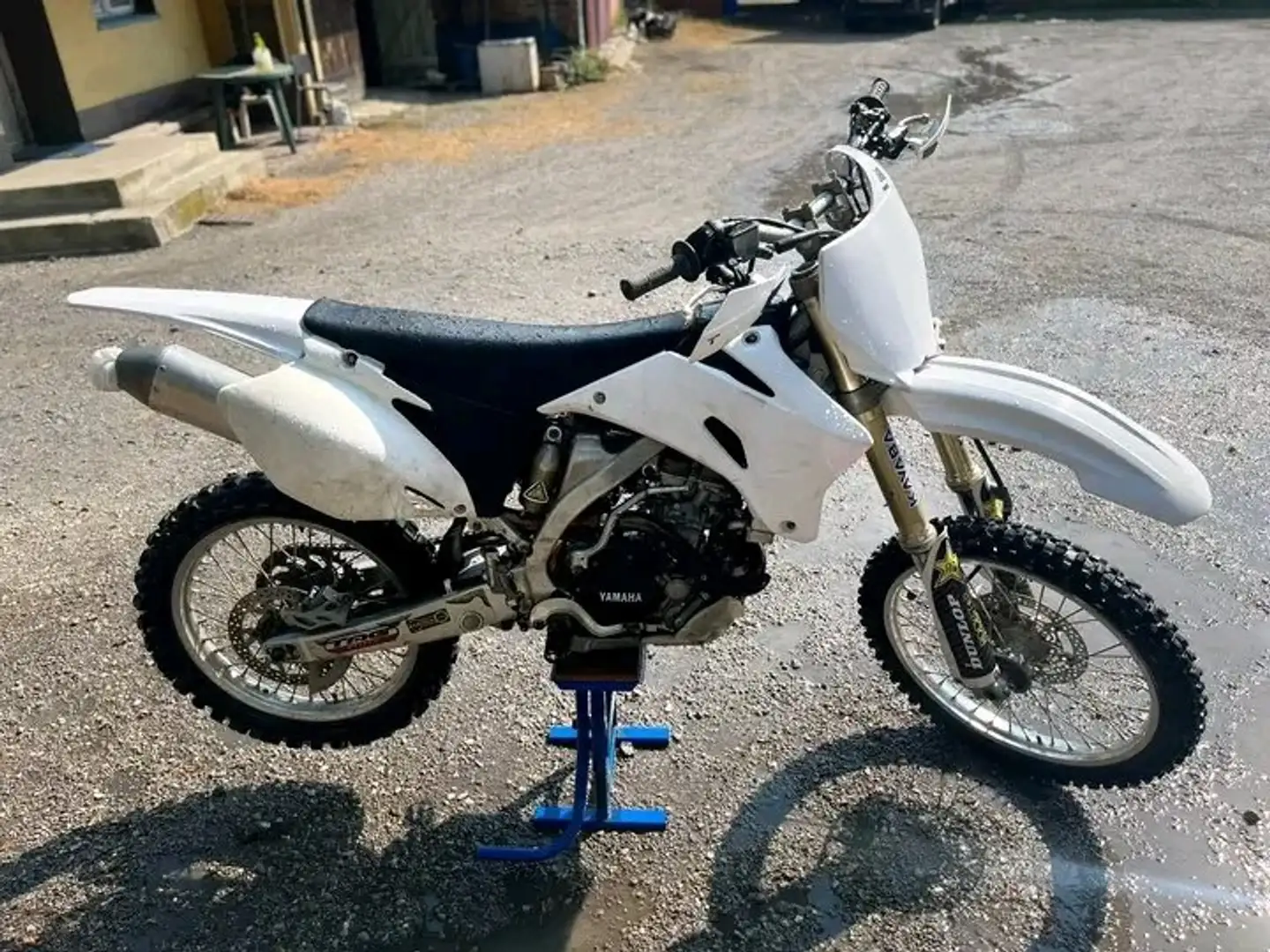 Yamaha YZ 250 Wit - 2
