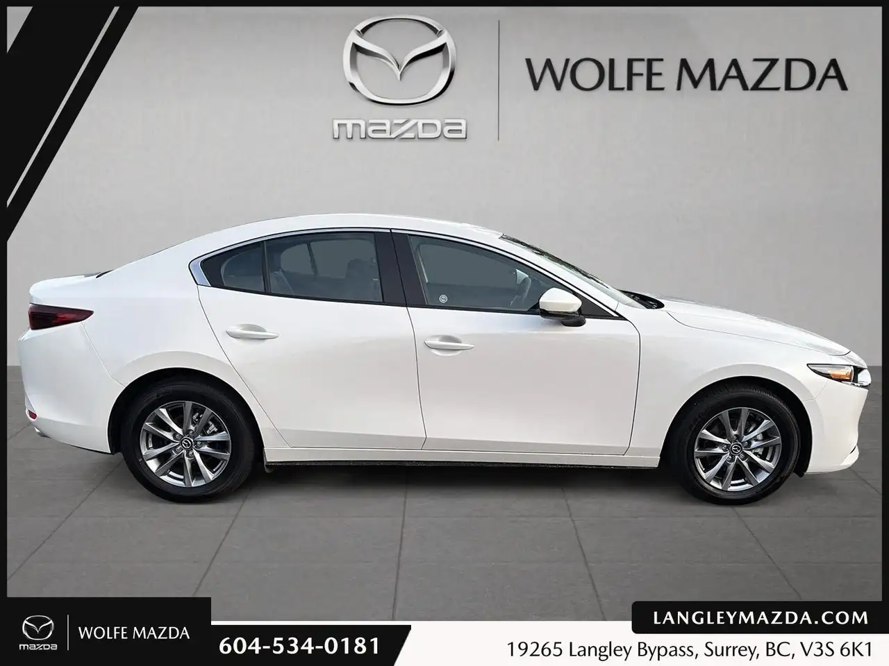 Mazda 3 снимка Mazda 3