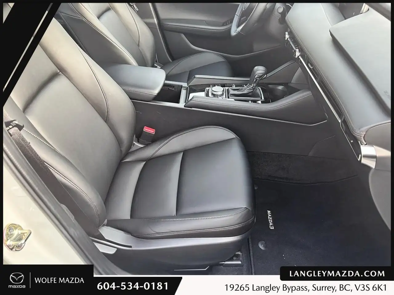 Mazda 3 снимка Mazda 3