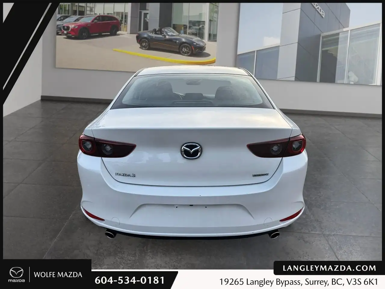 Mazda 3 снимка Mazda 3