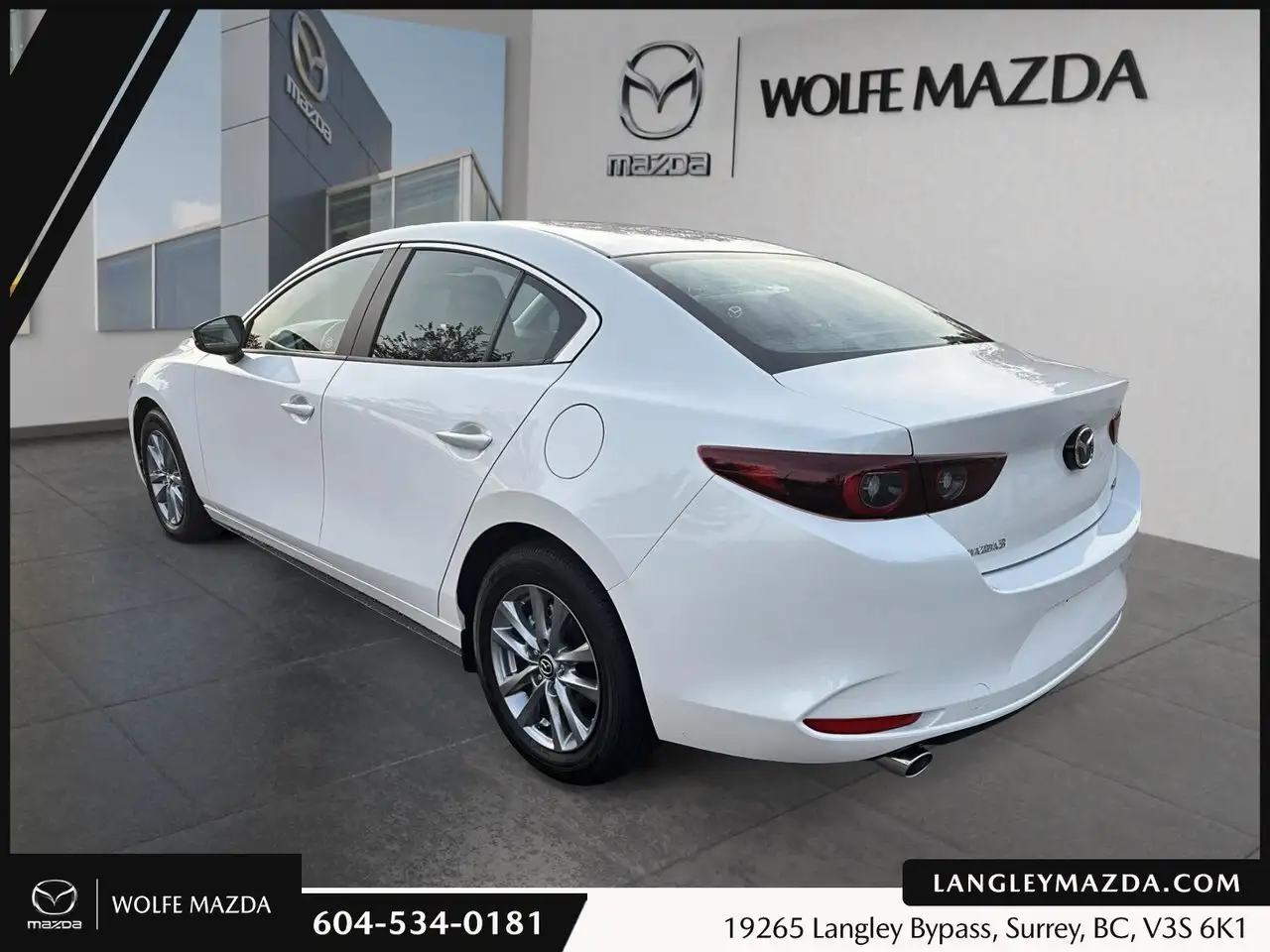 Mazda 3 снимка Mazda 3