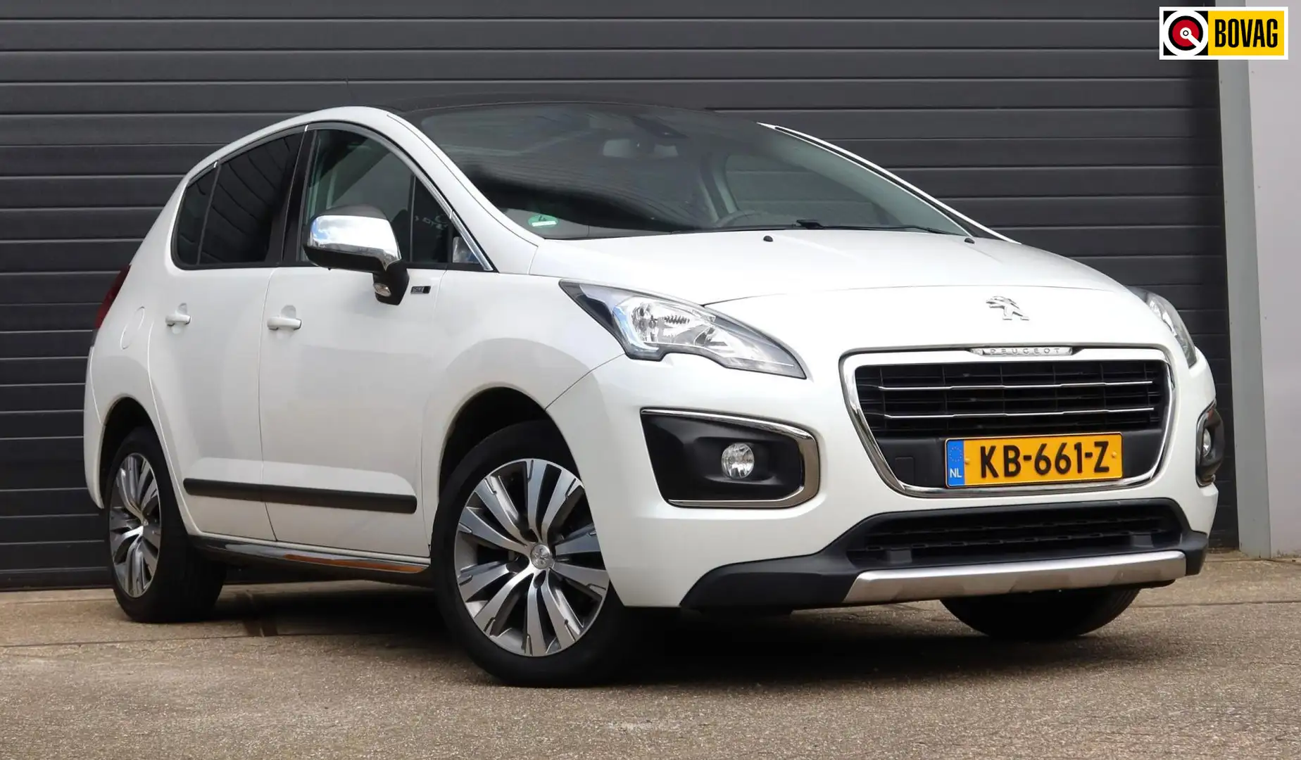 Peugeot 3008 1.2 PureTech Blue Lease Executive Pano/Clima/Deale Blanc - 1