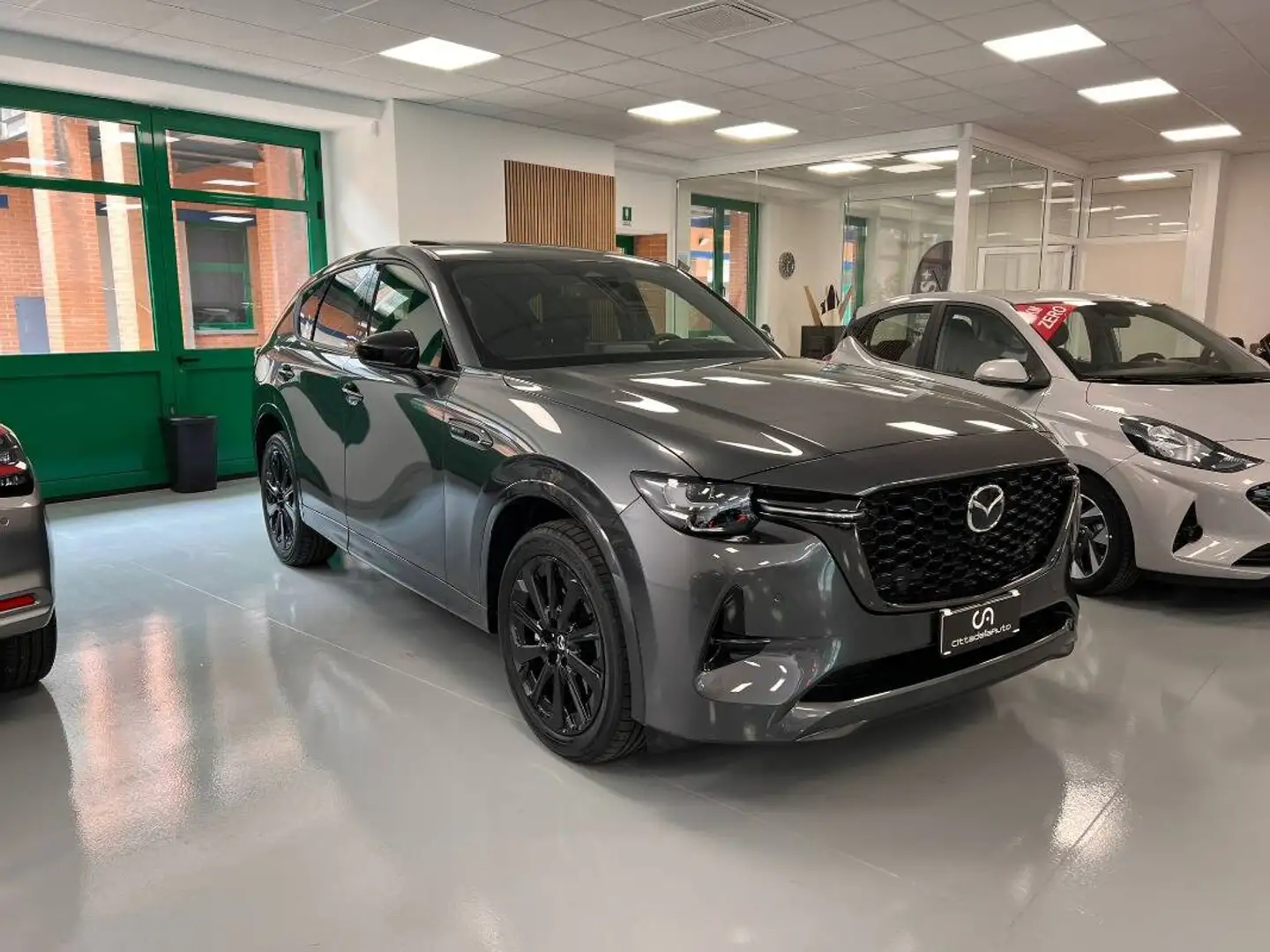 Mazda CX-60 2.5 phev Homura tetto pan. Comfort Convenience&Sou Grigio - 1