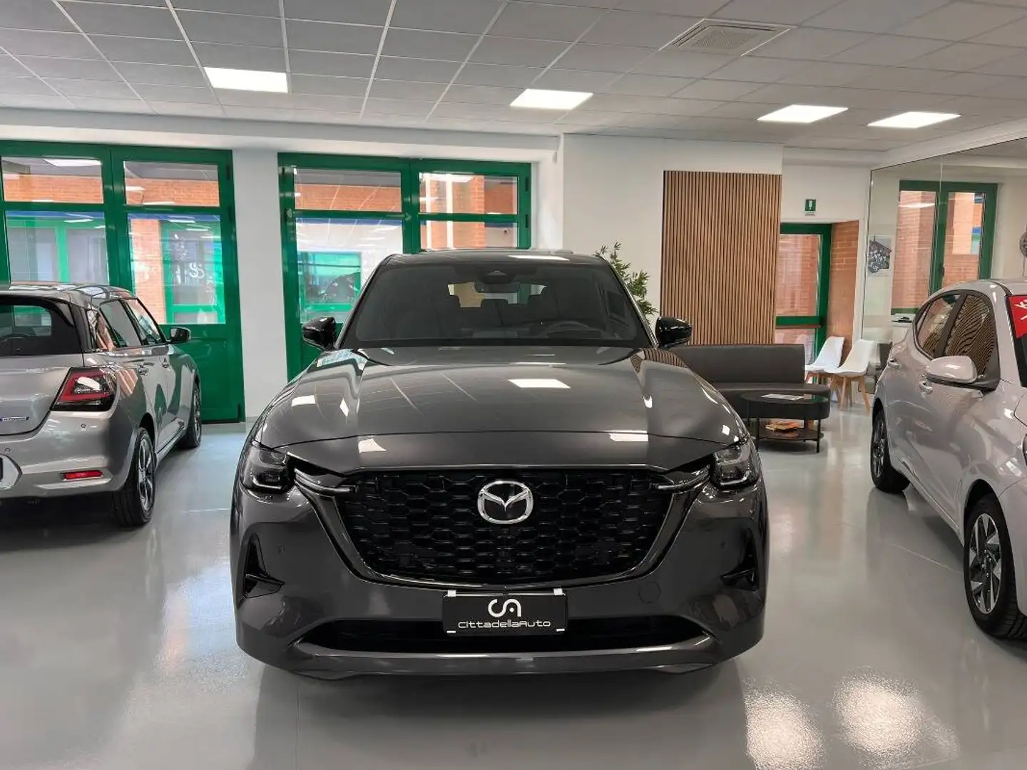 Mazda CX-60 2.5 phev Homura tetto pan. Comfort Convenience&Sou Grigio - 2