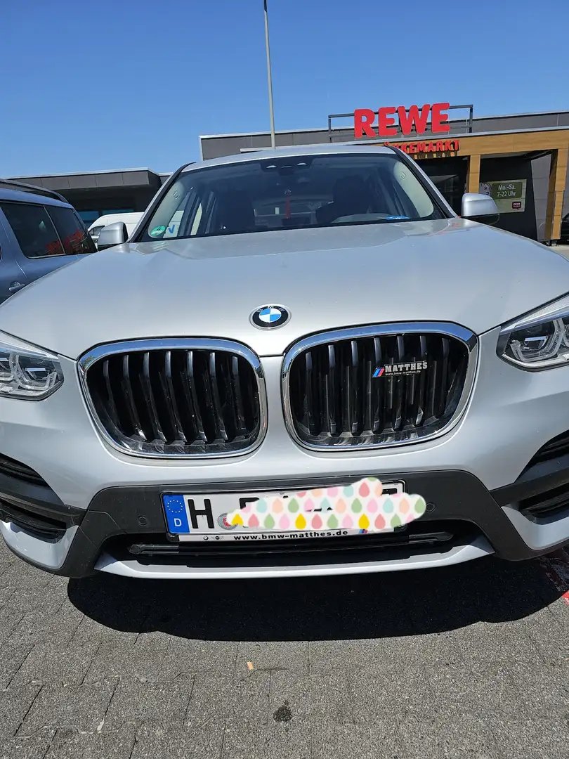 BMW X3 X3 xDrive20d Aut Серебристый - 1