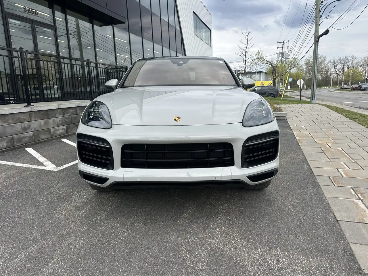 Porsche Cayenne снимка Porsche Cayenne
