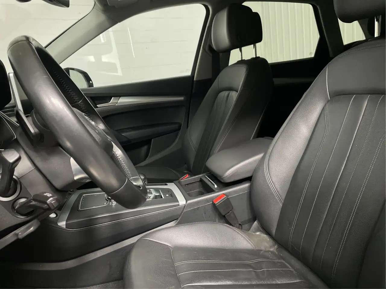 Audi Q5 снимка Audi Q5