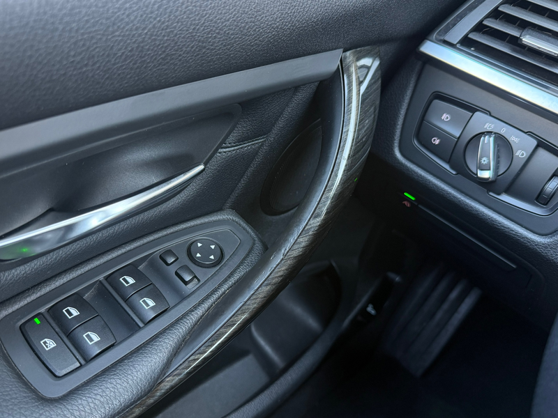 BMW 328 3-serie Touring 328i High Executive, Panodak, Lede — photo 17