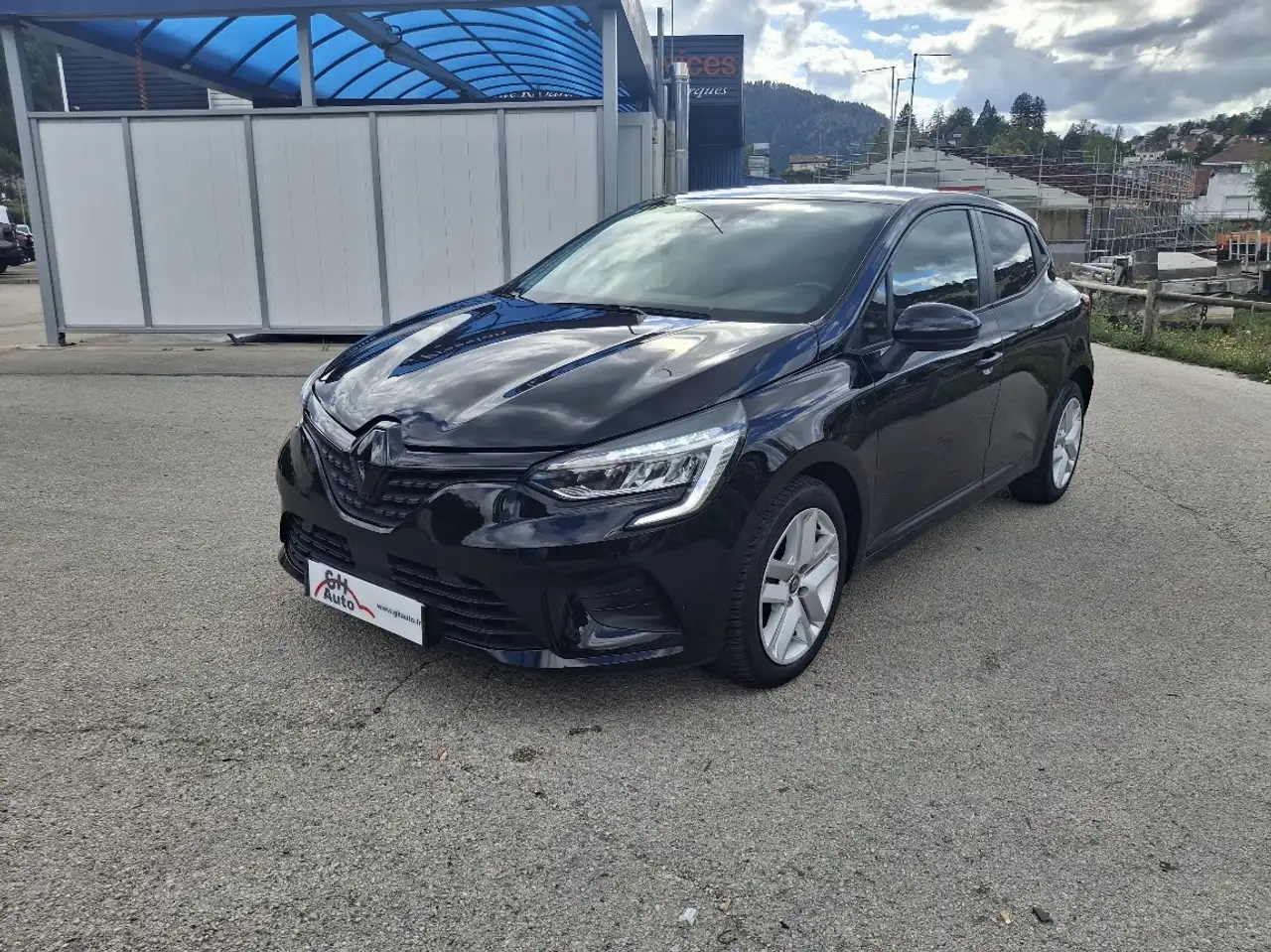 Renault Clio 1.0 TCE 90CH ZEN -21 — photo 1 of 20