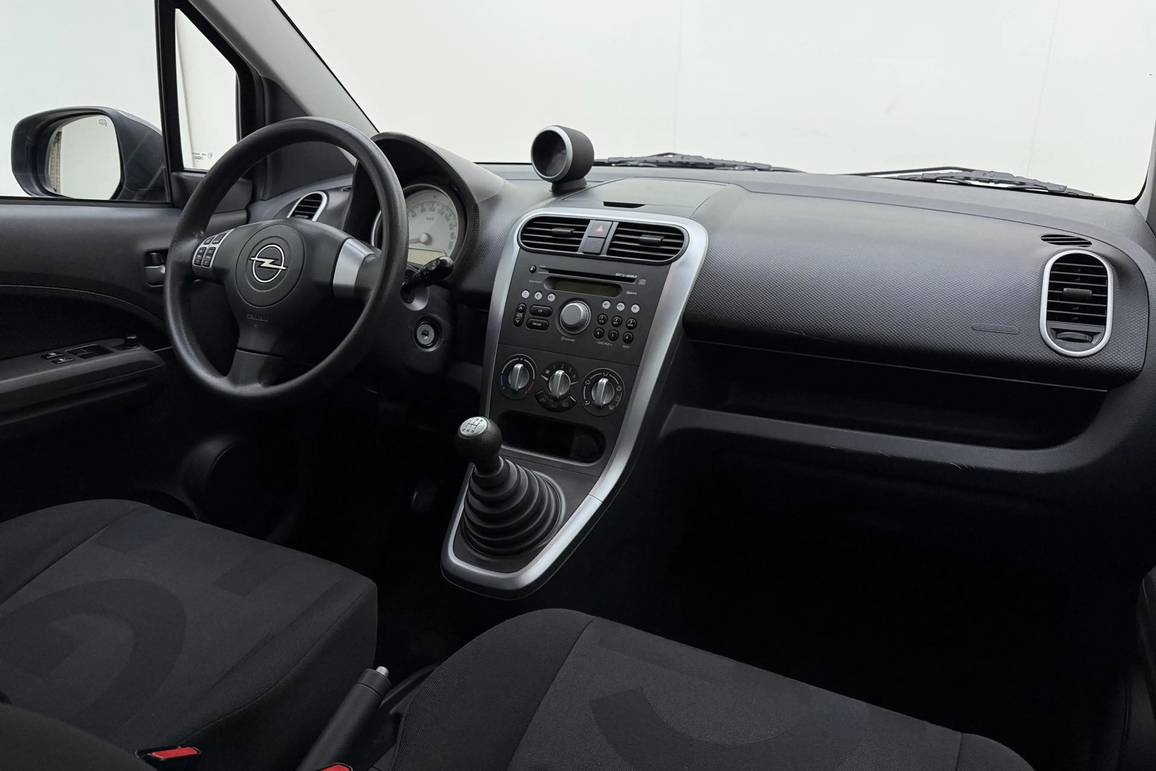 Opel Agila 1.2 Edition 86pk | Airco | Trekhaak | Audio | Cent — photo 13