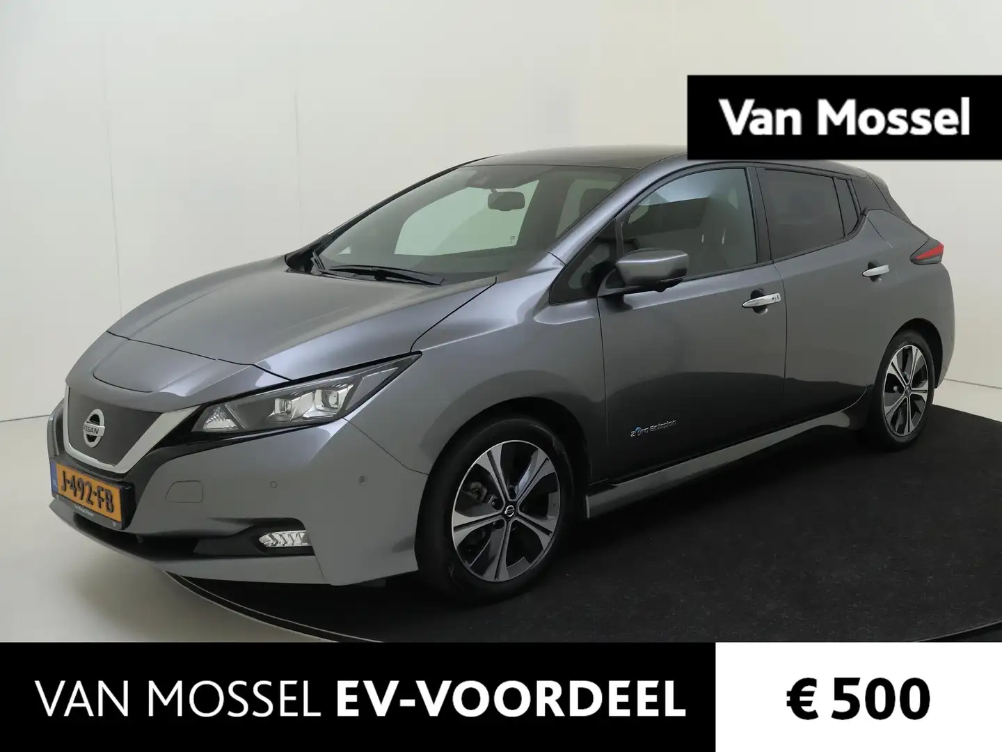 Nissan Leaf Tekna 40 kWh | Bose audio | Stoel en stuurverwarmi Grau - 1