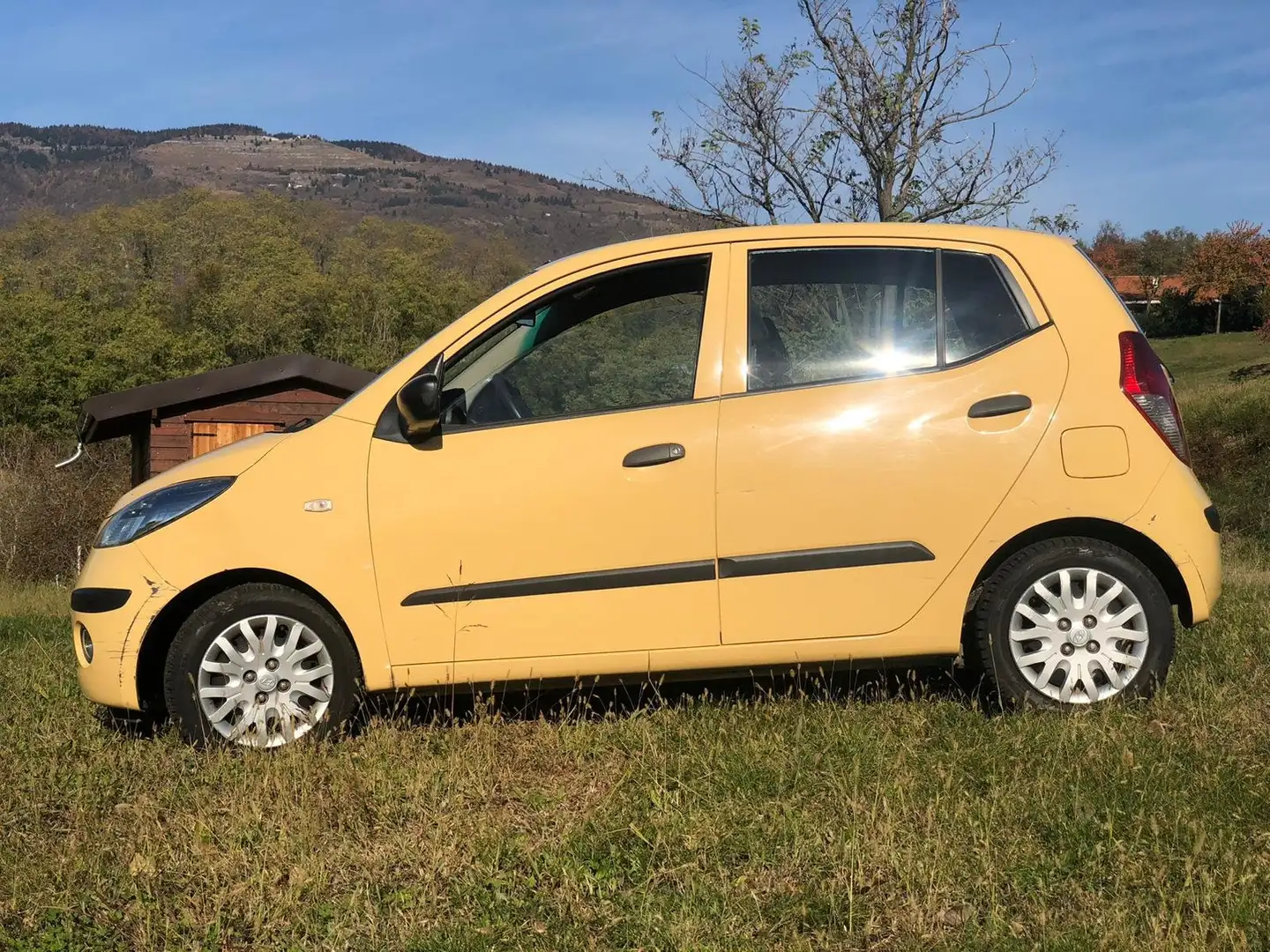 Hyundai i10 i10 1.1 Sárga - 2