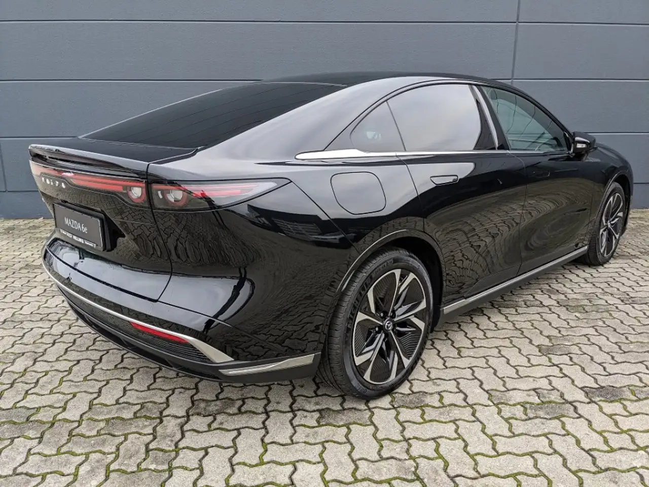Mazda 6e 2026