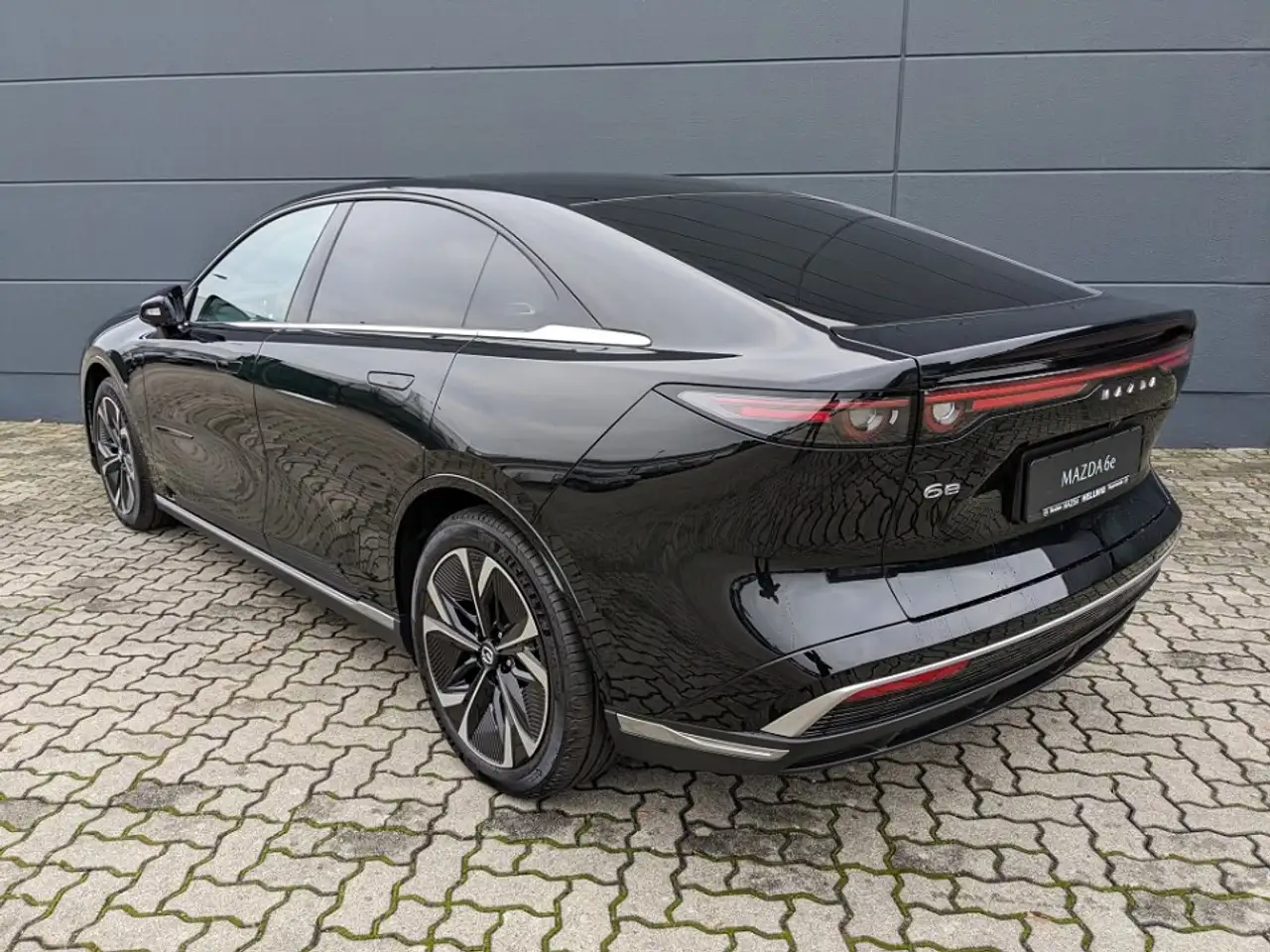 Mazda 6e 2026