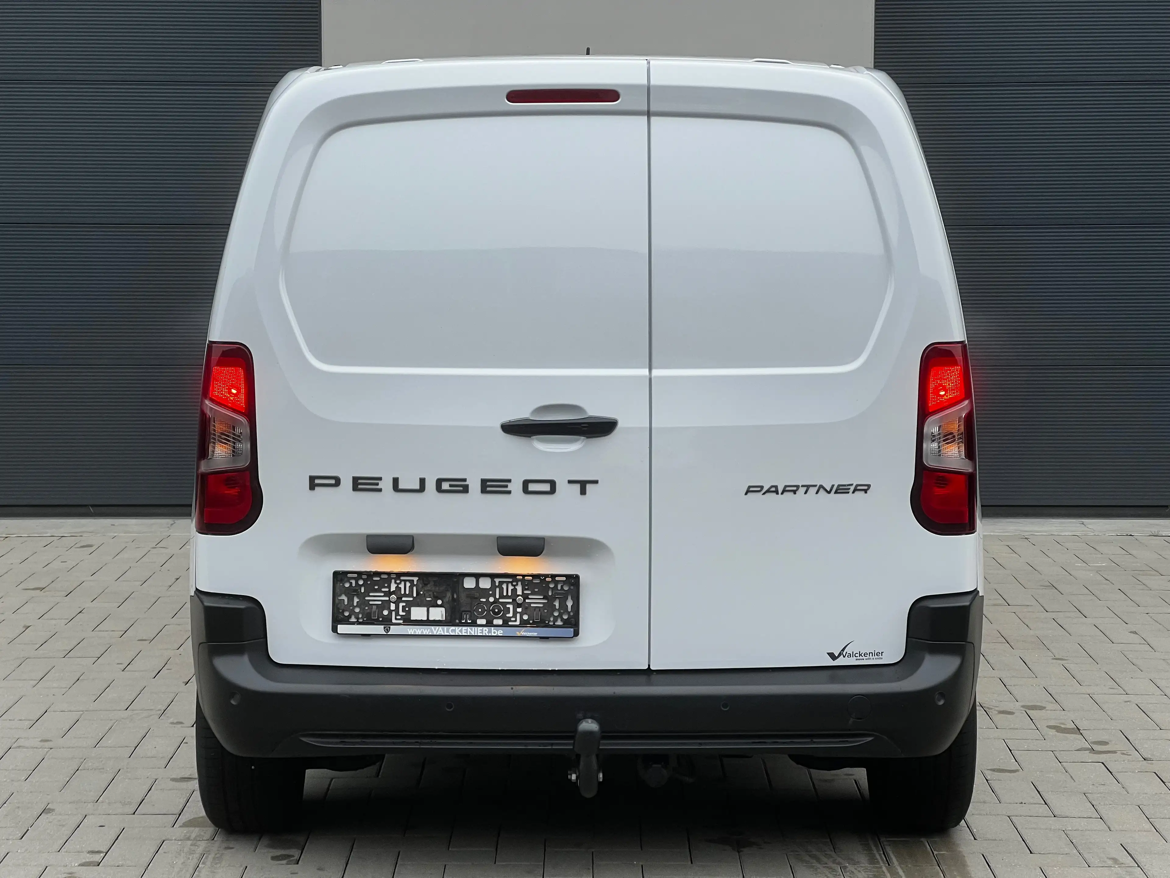 Peugeot Partner Partner MPV 1.5 Blue HDi Standard Allure S — photo 8