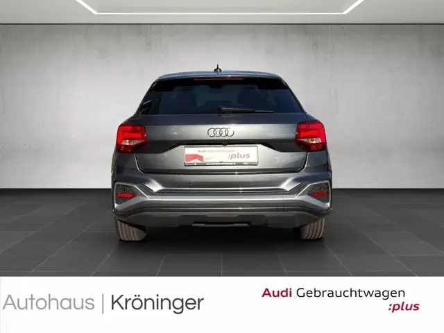 Audi Q2 view 6